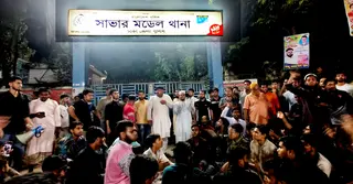 সাভারে এনসিপির সমাবেশস্থলে ককটেল বিস্ফোরণ, গ্রেপ্তার ২